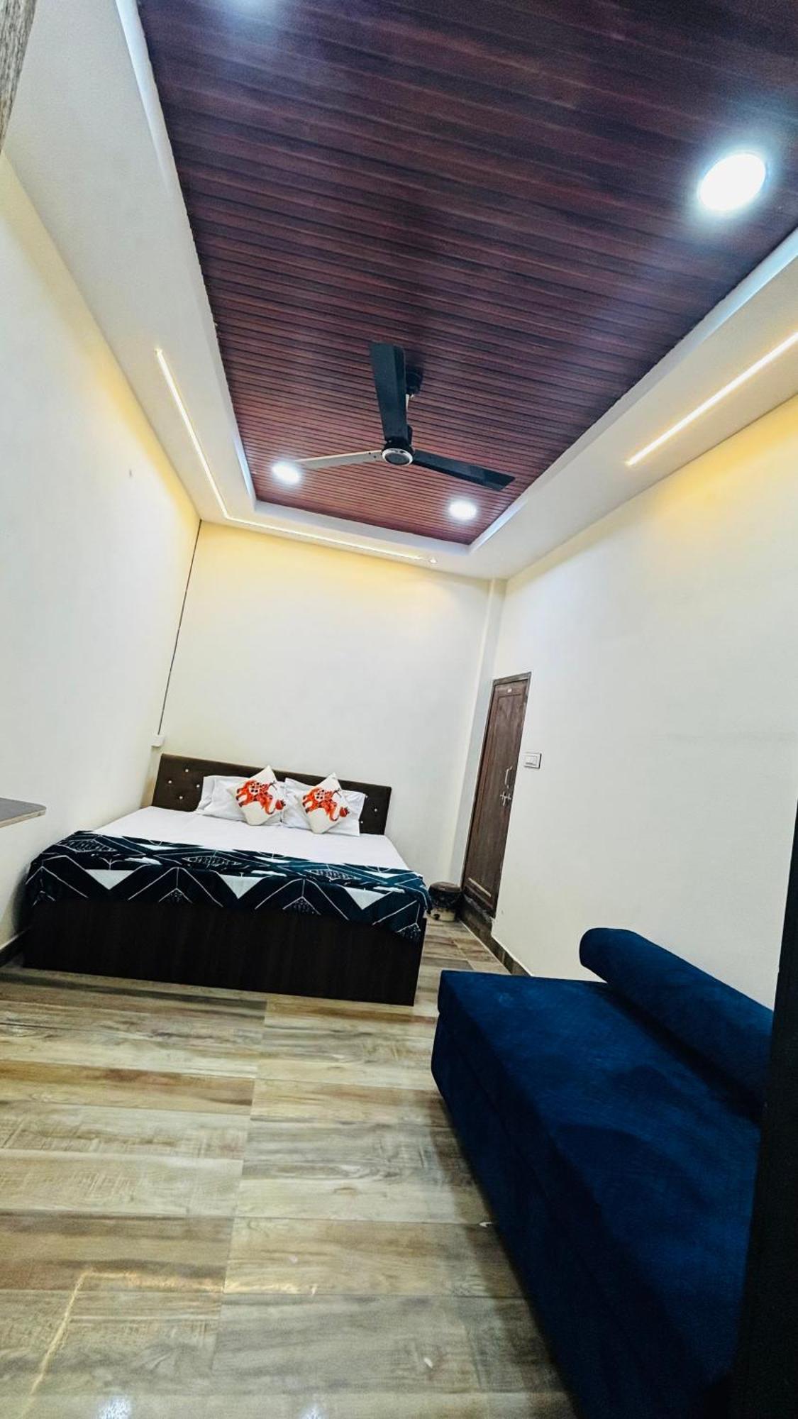 Hotel Shreenidhi Comfort Stay 우자인 외부 사진